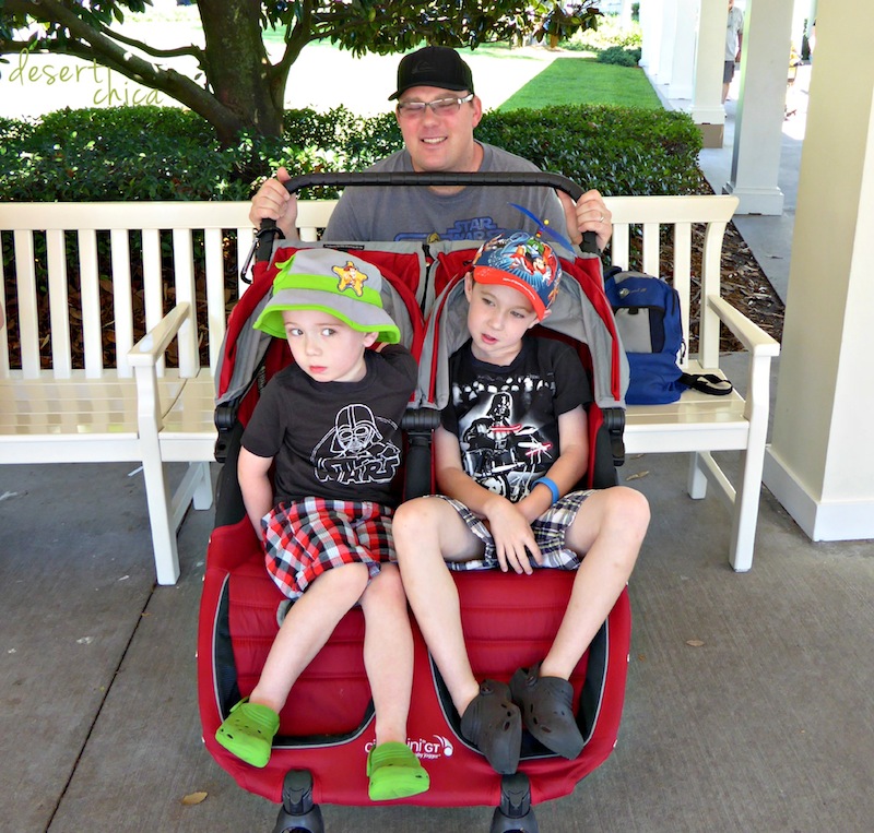 stroller for 6 year old at disney world