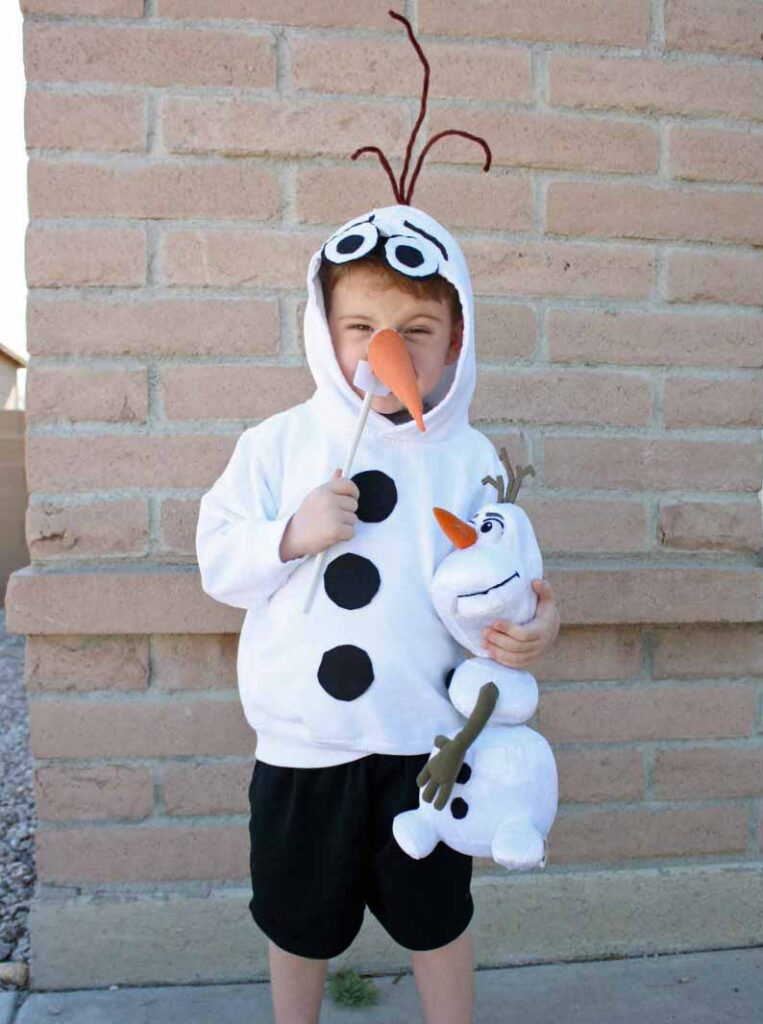 Homemade Olaf costume with a hooded sweatshirt