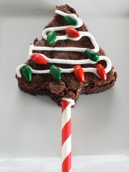 Christmas Tree Brownies are an easy holiday treat to make and let kids decorate