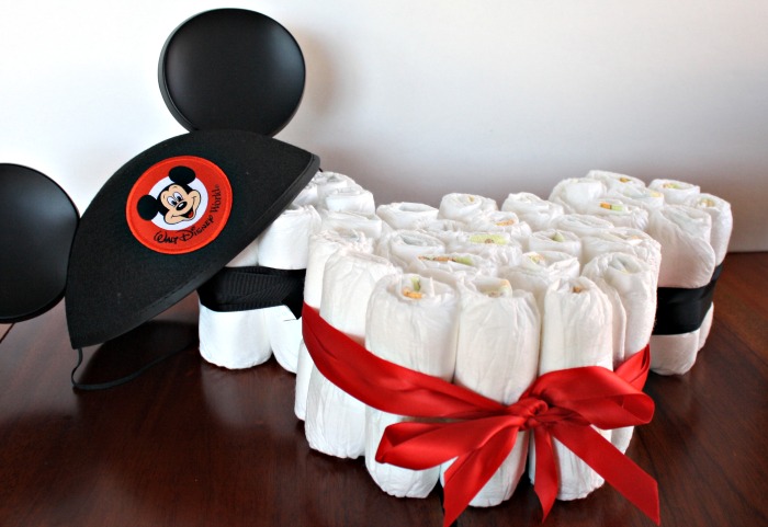 Mickey-Mouse-Diaper-Cake