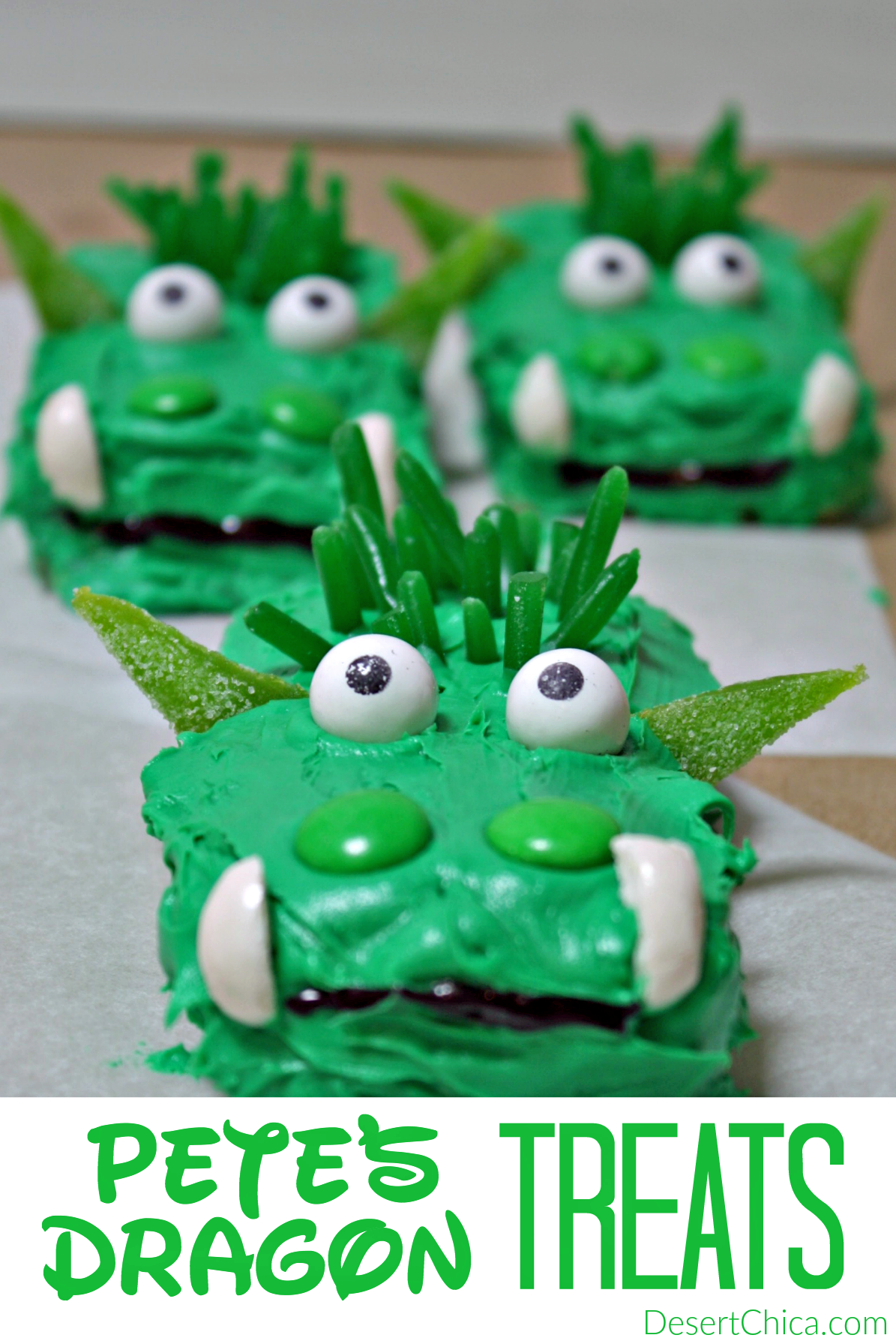 Looking for an easy dragon dessert idea to celebrate Pete's Dragon arriving in theaters? These no-bake Pete's Dragon Treats are super fun and yummy!