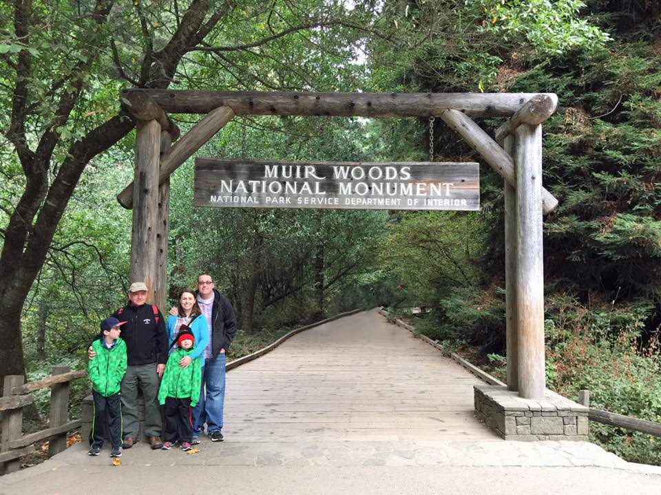 family-picture-at-muir-woods