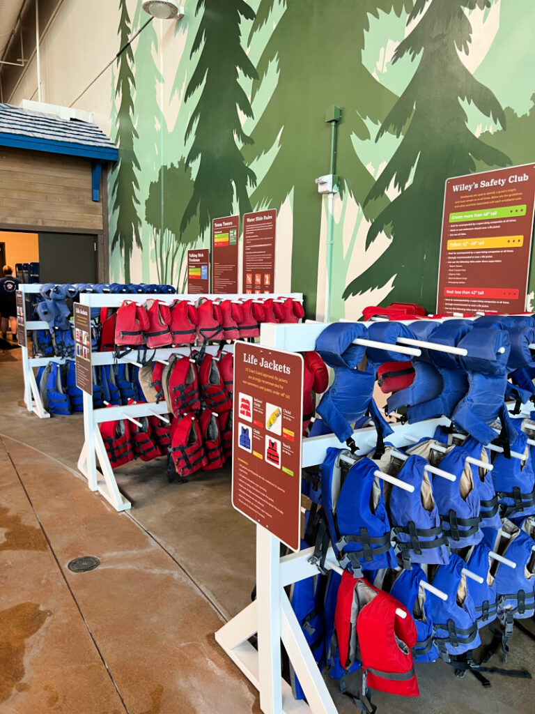 red and blue life jackets at Great Wolf Lodge